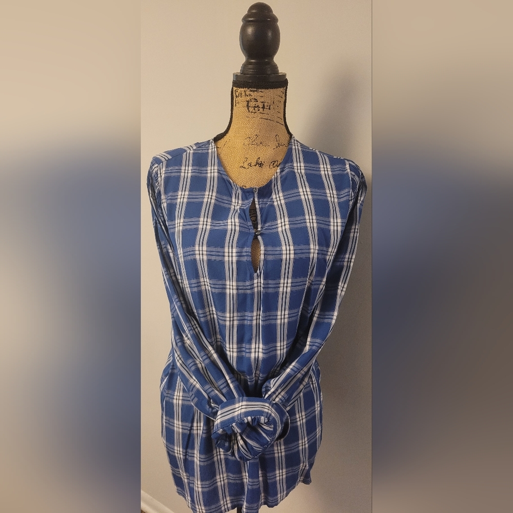 Lslv Knit Top